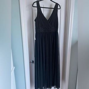 Elegant, black evening gown, beaded waist, size 16 - Nordstrom NWT